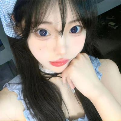 飘动的红丝带